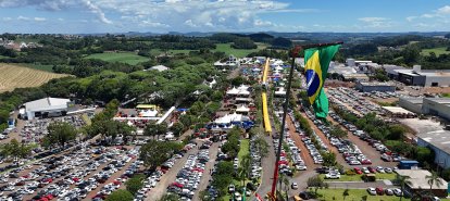 VÍDEO: Itaipu Rural Show 2026… pega uma sacola e venha ver esses milhos! 