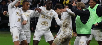 Chapecoense vira sobre o Corinthians e vence por 2 a 1 em São Paulo