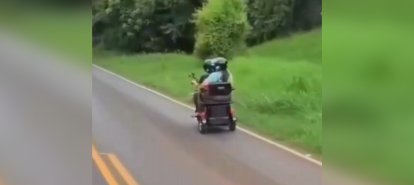 VÍDEO: Triciclo elétrico é flagrado trafegando em rodovia entre caminhões no Paraná