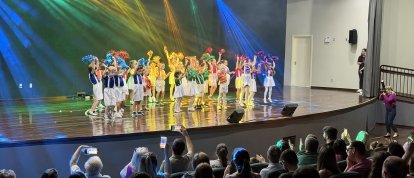  Noite Cultural do Colégio Expressivo de Xanxerê e Xaxim encanta famílias