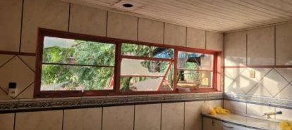 Adolescentes são conduzidos à delegacia após vandalismo em prédio desativado em São Lourenço do Oeste