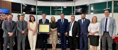 VÍDEO: Câmara concede Título de Cidadão Xanxerense ao deputado Jair Antônio Miotto