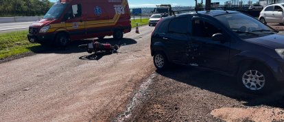 Motociclista fica ferido após colisão com carro em Xanxerê