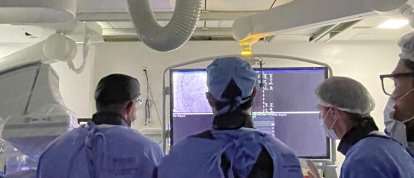 VÍDEO: o Hospital Regional São Paulo alcançou um marco histórico ao realizar o primeiro TAVI (Implante Percutâneo de Válvula Aórtica) pelo SUS no Grande Oeste catarinense