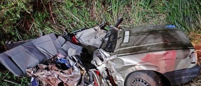 Colisão entre carro e caminhão deixa dois mortos na BR-282 em Ponte Serrada
