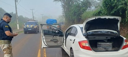 PRF intercepta automóvel clonado com mais de 120 quilos de maconha no Oeste catarinense