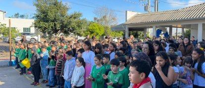 Semana da Pátria reúne comunidade escolar em segundo dia de celebrações em Xanxerê