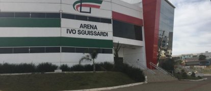 Primeira rodada do campeonato municipal de futsal de base acontece neste sábado