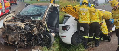 Grave colisão frontal na BR-282 deixa dois feridos em Joaçaba