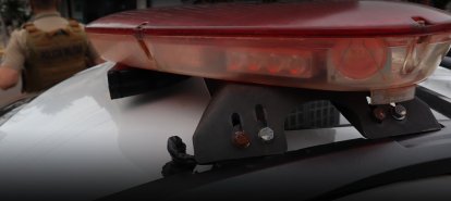 Homem com mandado de prisão é detido em ônibus no terminal de São Lourenço do Oeste